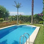 펜션 Villa Buganvilla Conil - Solo Familias *