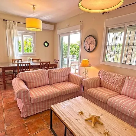 Casa de Férias Villa Buganvilla Conil - Solo Familias